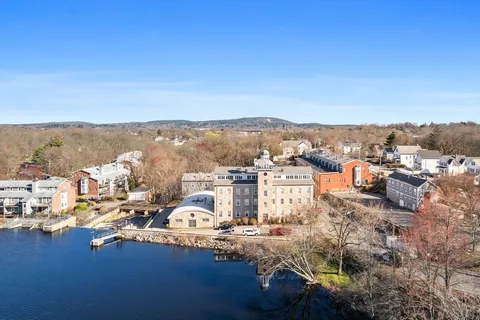 $399,000 | 7 South Stone Mill Drive, Unit 522, Dedham, MA 02026