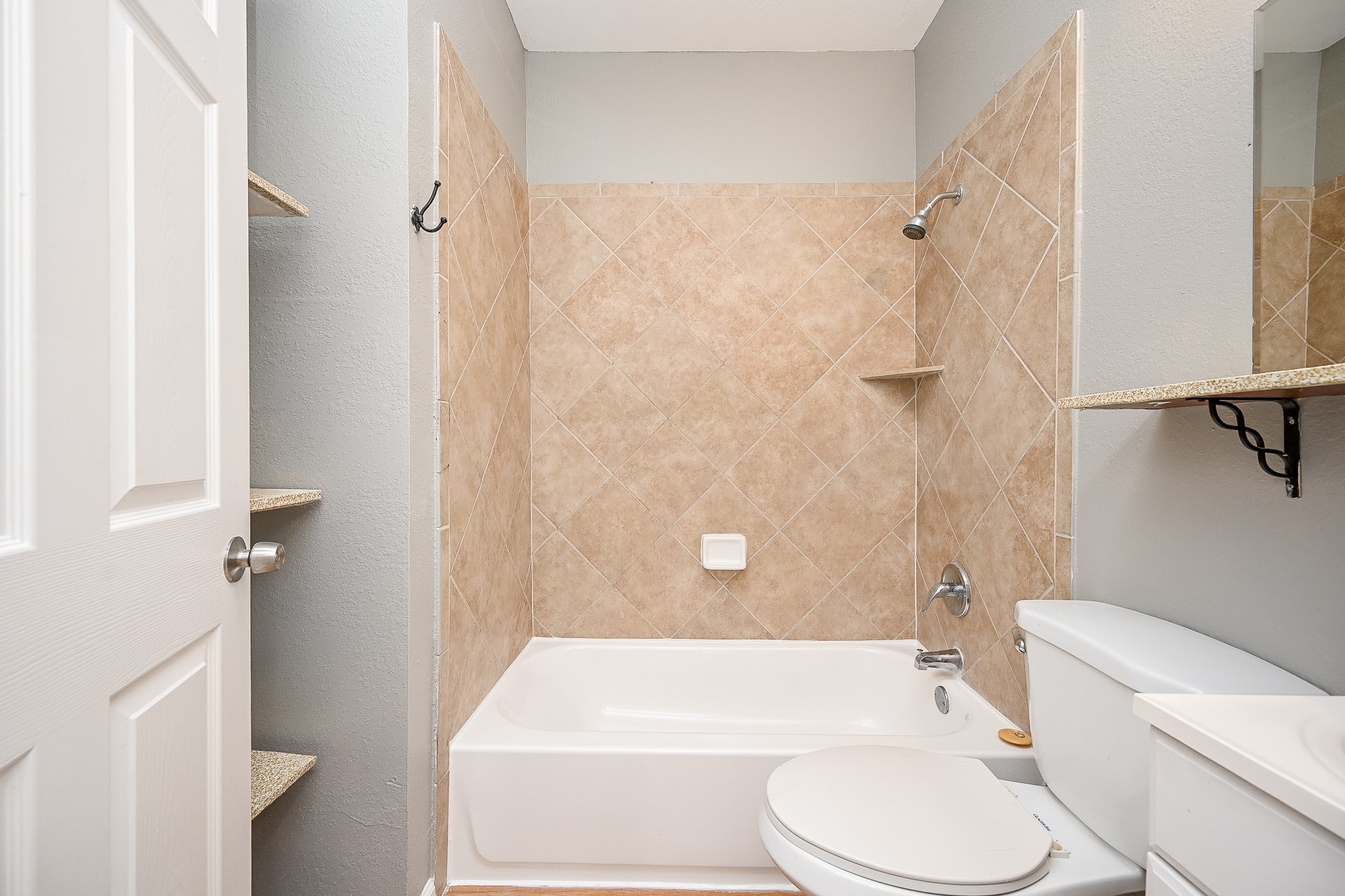 8007 Carver Road Houston, TX 77088 - Photo 18 of 30 Gallery Image 18