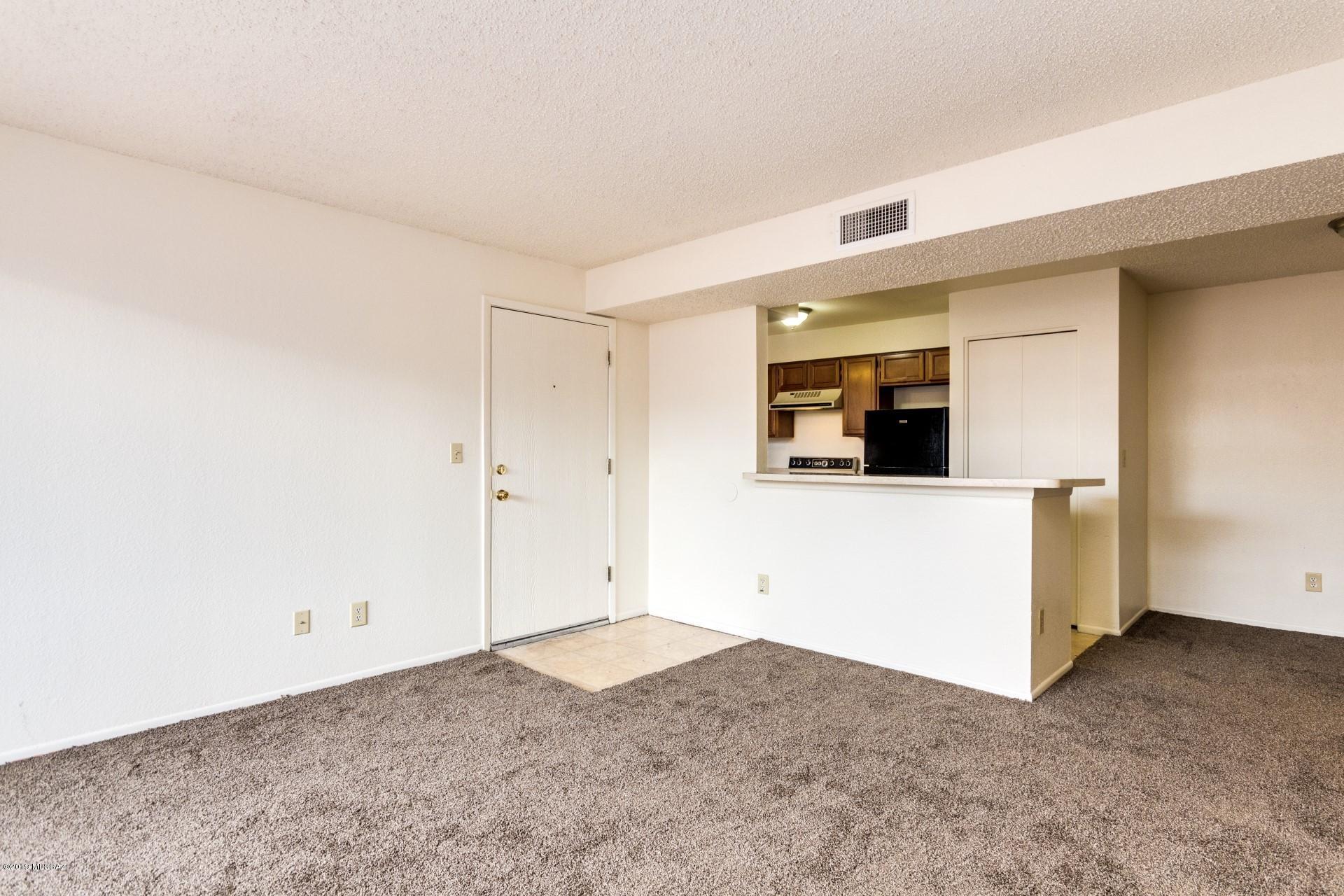 2172 North Pantano Road, Unit 118 Tucson, AZ 85715 - Photo 12 of 23 Gallery Image 12