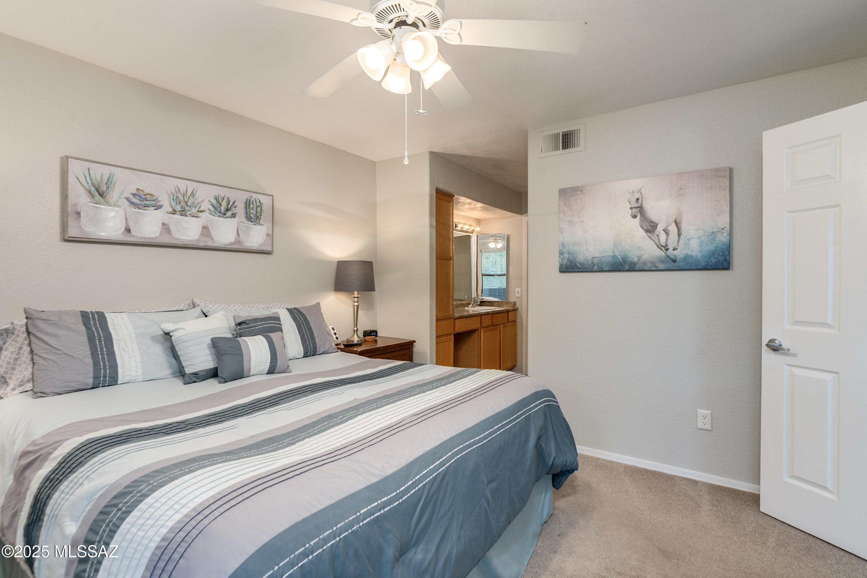 5855 North Kolb Road, Unit 1102 Tucson, AZ 85750 - Photo 14 of 26 Master suite with en-suite bathroom!