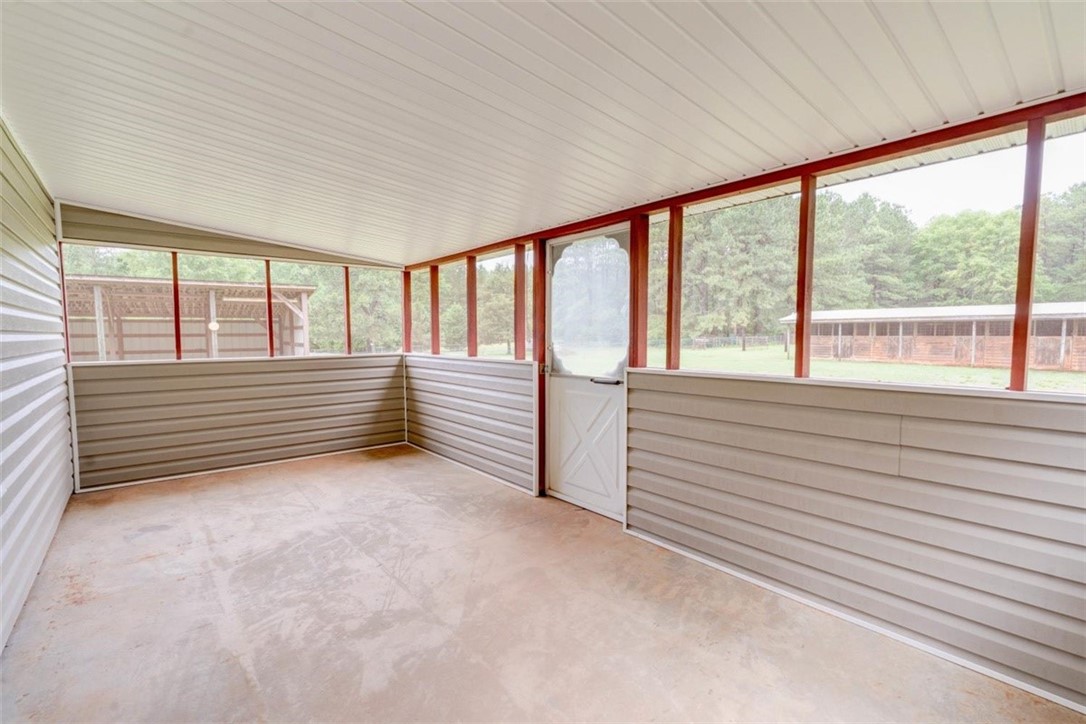 215 Mulliken Road Central, SC 29630 - Photo 6 of 17