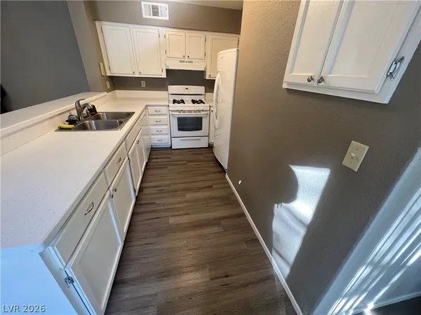 $1,399 | 2251 Wigwam Parkway, Unit 225, Henderson, NV 89074
