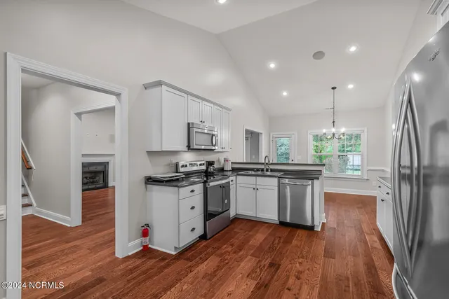 $499,950 | 427 Candlewood Drive, Jacksonville, NC 28540