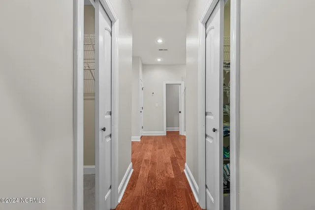 $499,950 | 427 Candlewood Drive, Jacksonville, NC 28540