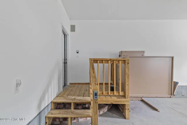 $499,950 | 427 Candlewood Drive, Jacksonville, NC 28540