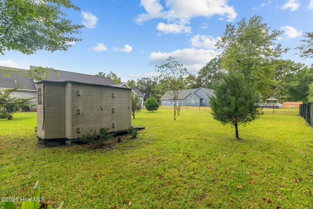 $499,950 | 427 Candlewood Drive, Jacksonville, NC 28540