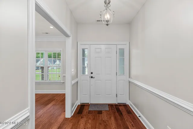 $499,950 | 427 Candlewood Drive, Jacksonville, NC 28540