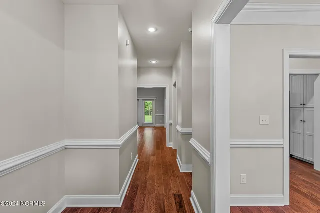 $499,950 | 427 Candlewood Drive, Jacksonville, NC 28540