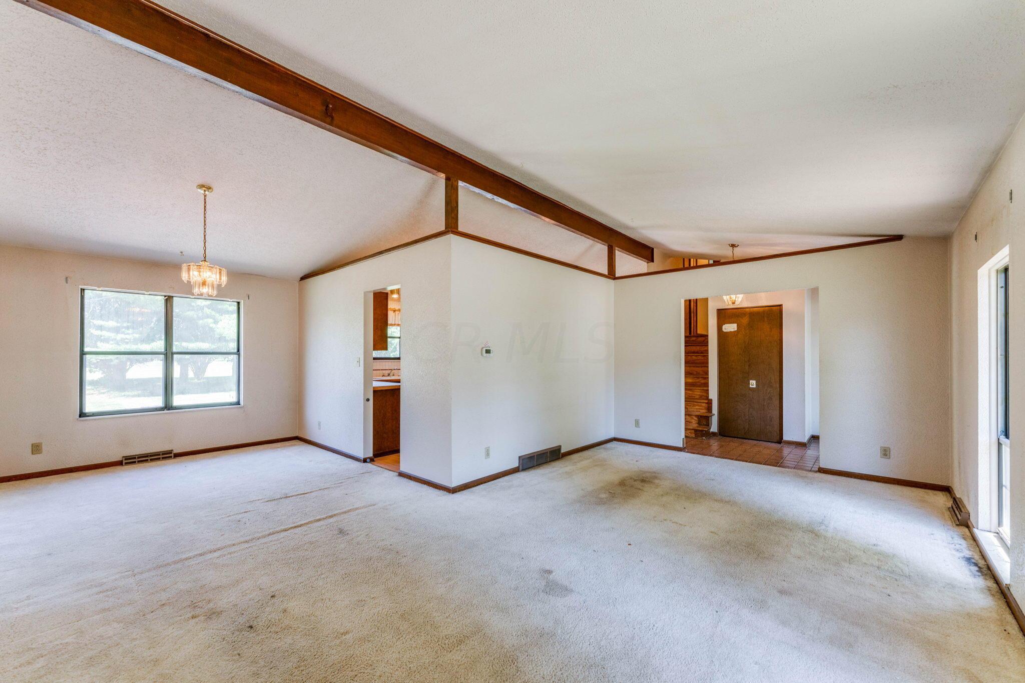 1169 James Road Newark, OH 43055 - Photo 12 of 46 19-web-or-mls-1169-james-rd