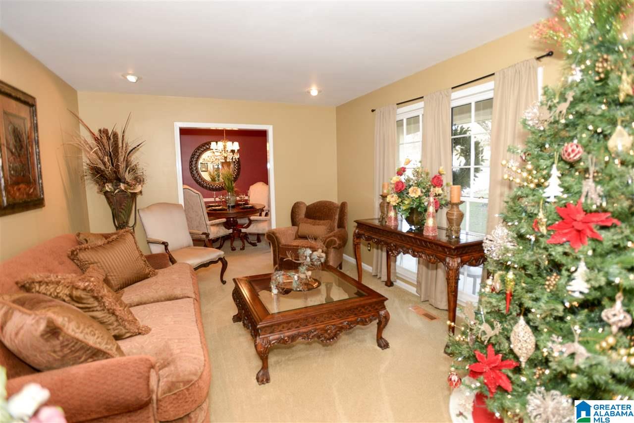 1233 Old Oak Road Birmingham, AL 35235 - Photo 7 of 44