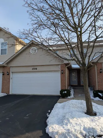 $345,000 | 1706 Windward Avenue, Naperville, IL 60563