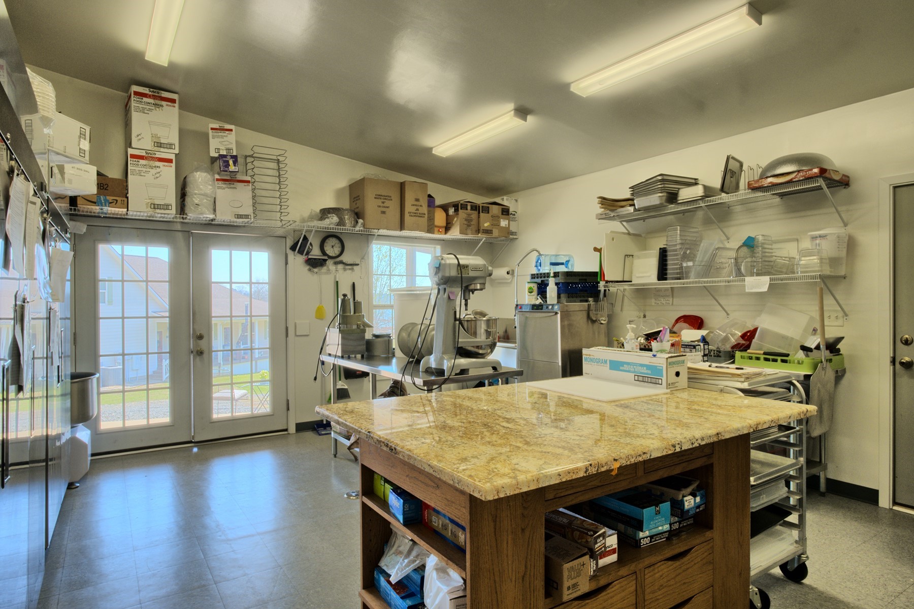 285 Cart Bayou Lane Many, LA 71449 - Photo 16 of 48 Commissary kitchen