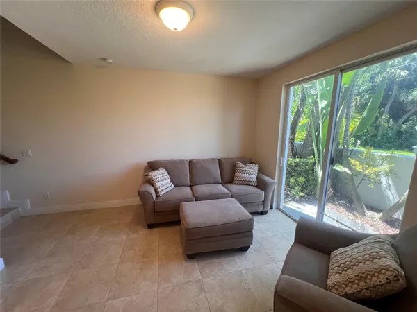 $4,200 | 3014 Waterside Circle, Boynton Beach, FL 33435
