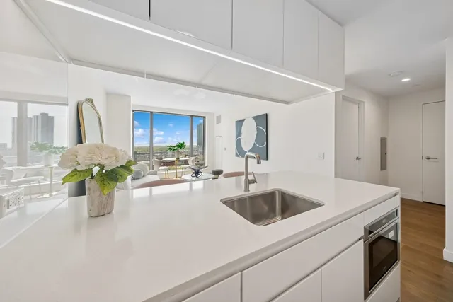 $748,999 | 99 Hudson Street, Unit 1103, Jersey City, NJ 07302