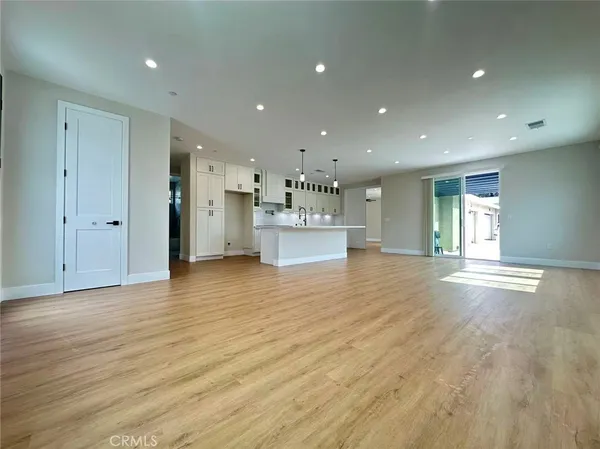 $6,500 | 204 North Willow Avenue, West Covina, CA 91790