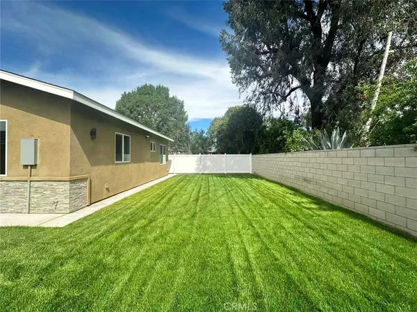 $6,500 | 204 North Willow Avenue, West Covina, CA 91790