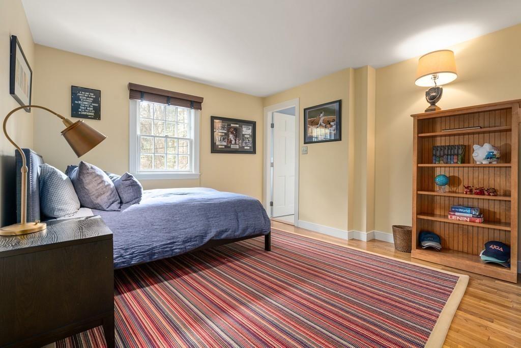 32 Arrowhead Road Weston, MA 02493 - Photo 17 of 30
