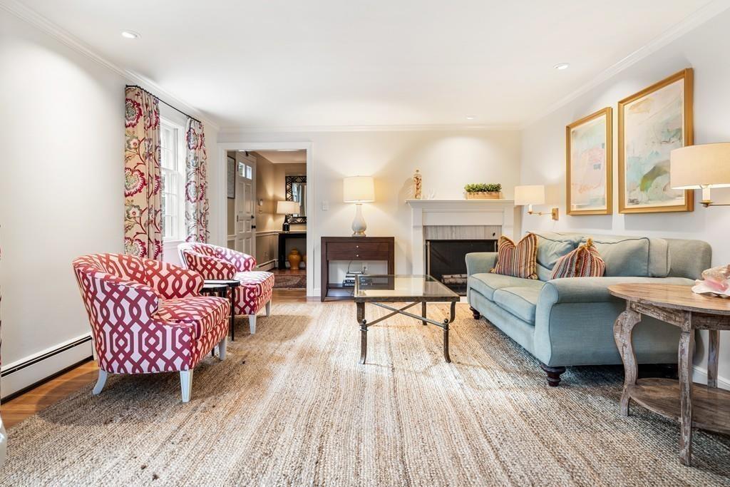 32 Arrowhead Road Weston, MA 02493 - Photo 8 of 30