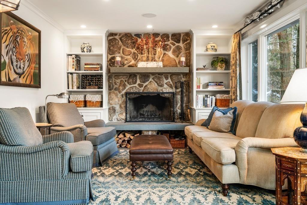 32 Arrowhead Road Weston, MA 02493 - Photo 9 of 30