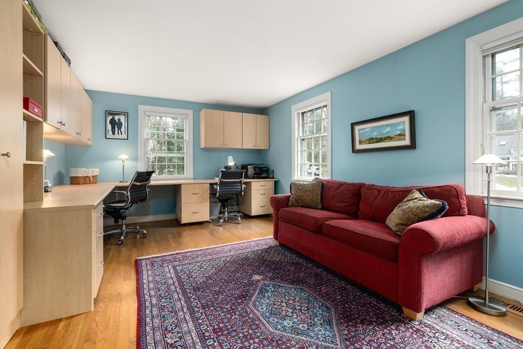 32 Arrowhead Road Weston, MA 02493 - Photo 10 of 30