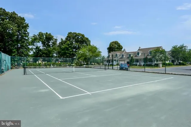 a view of a tennis court