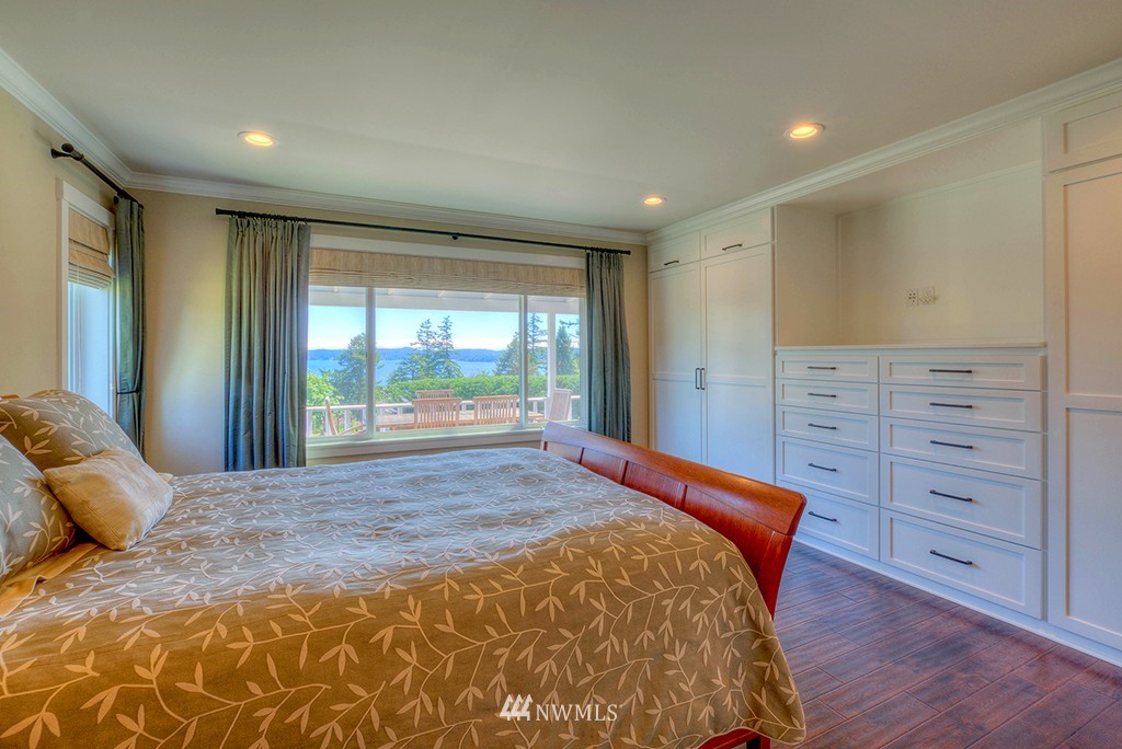 4074 Crow Valley Road Orcas Island, WA 98245 - Photo 11 of 25 Gallery Image 11