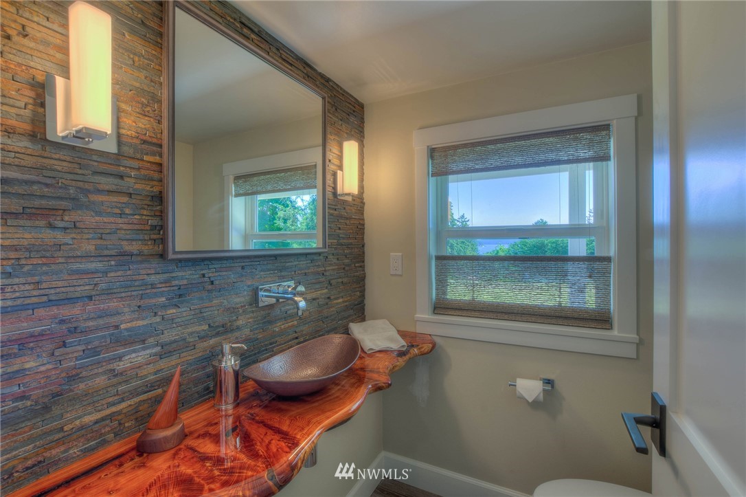 4074 Crow Valley Road Orcas Island, WA 98245 - Photo 24 of 25 Gallery Image 24