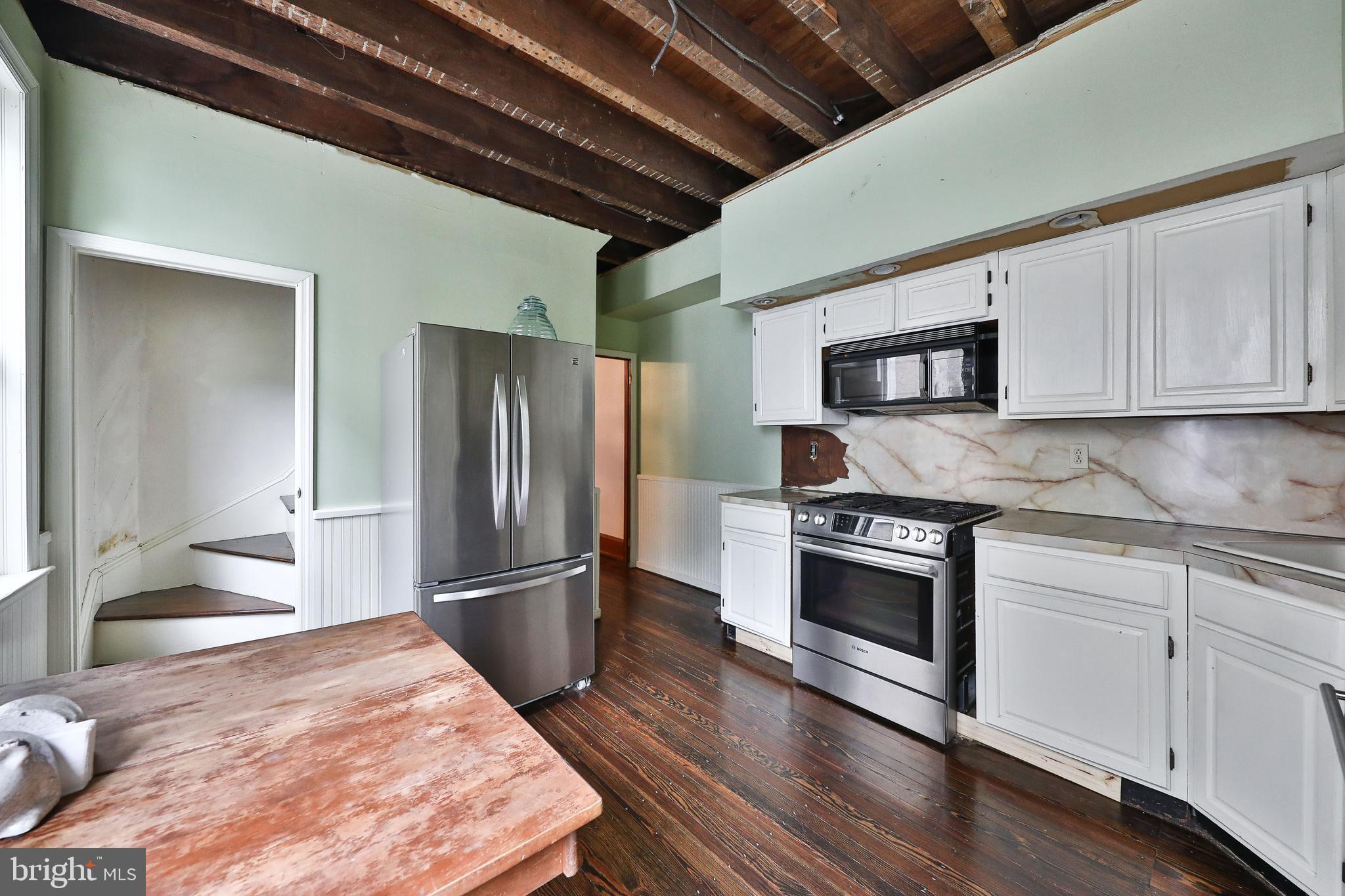 205 Rochelle Avenue Philadelphia, PA 19128 - Photo 14 of 32 Gallery Image 14