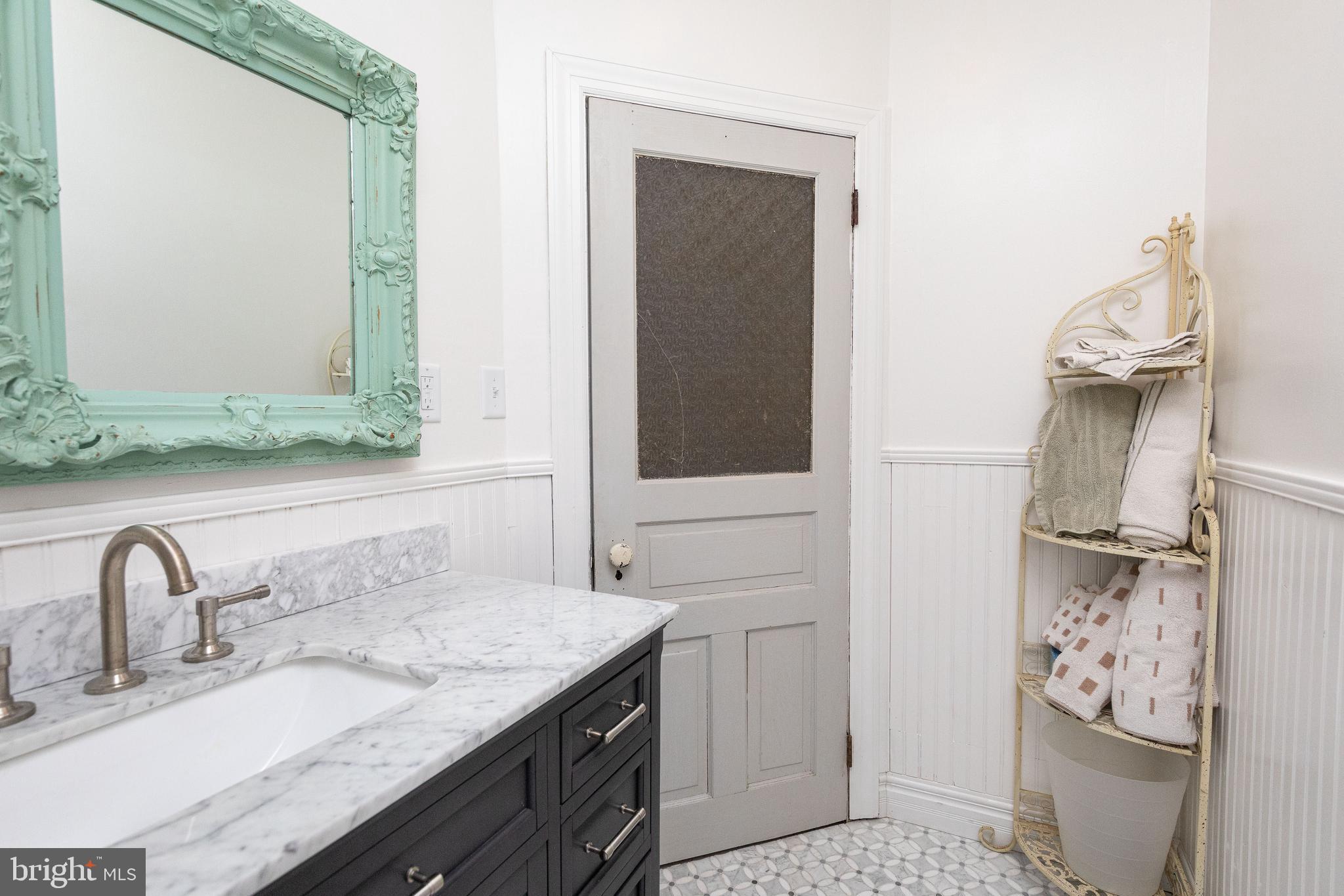 205 Rochelle Avenue Philadelphia, PA 19128 - Photo 20 of 32 Gallery Image 20