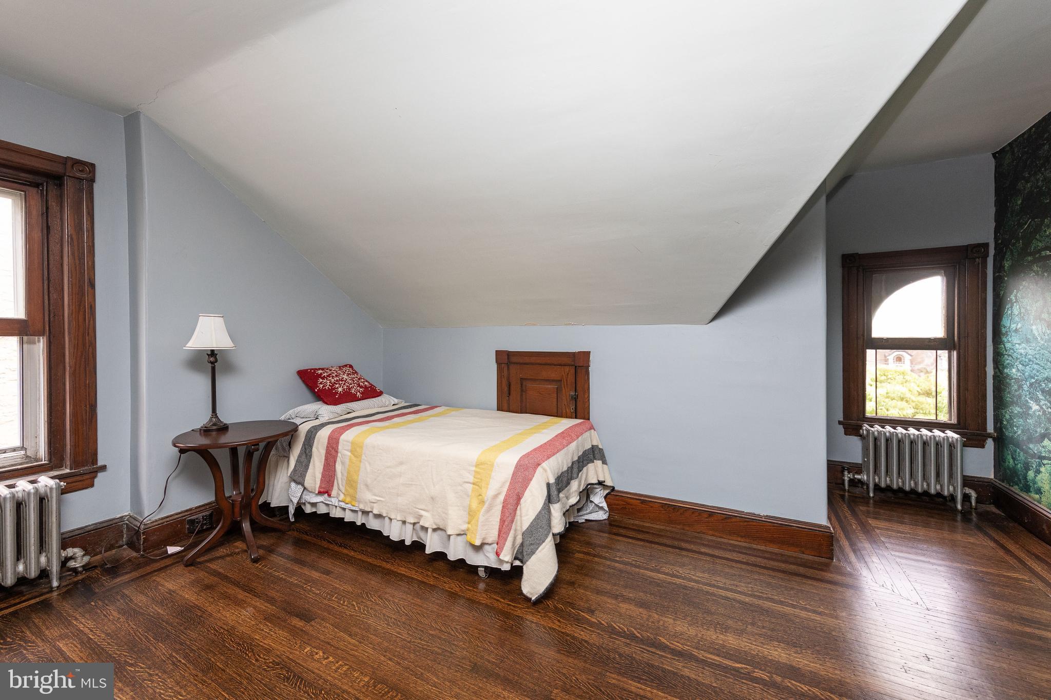 205 Rochelle Avenue Philadelphia, PA 19128 - Photo 27 of 32 Gallery Image 27