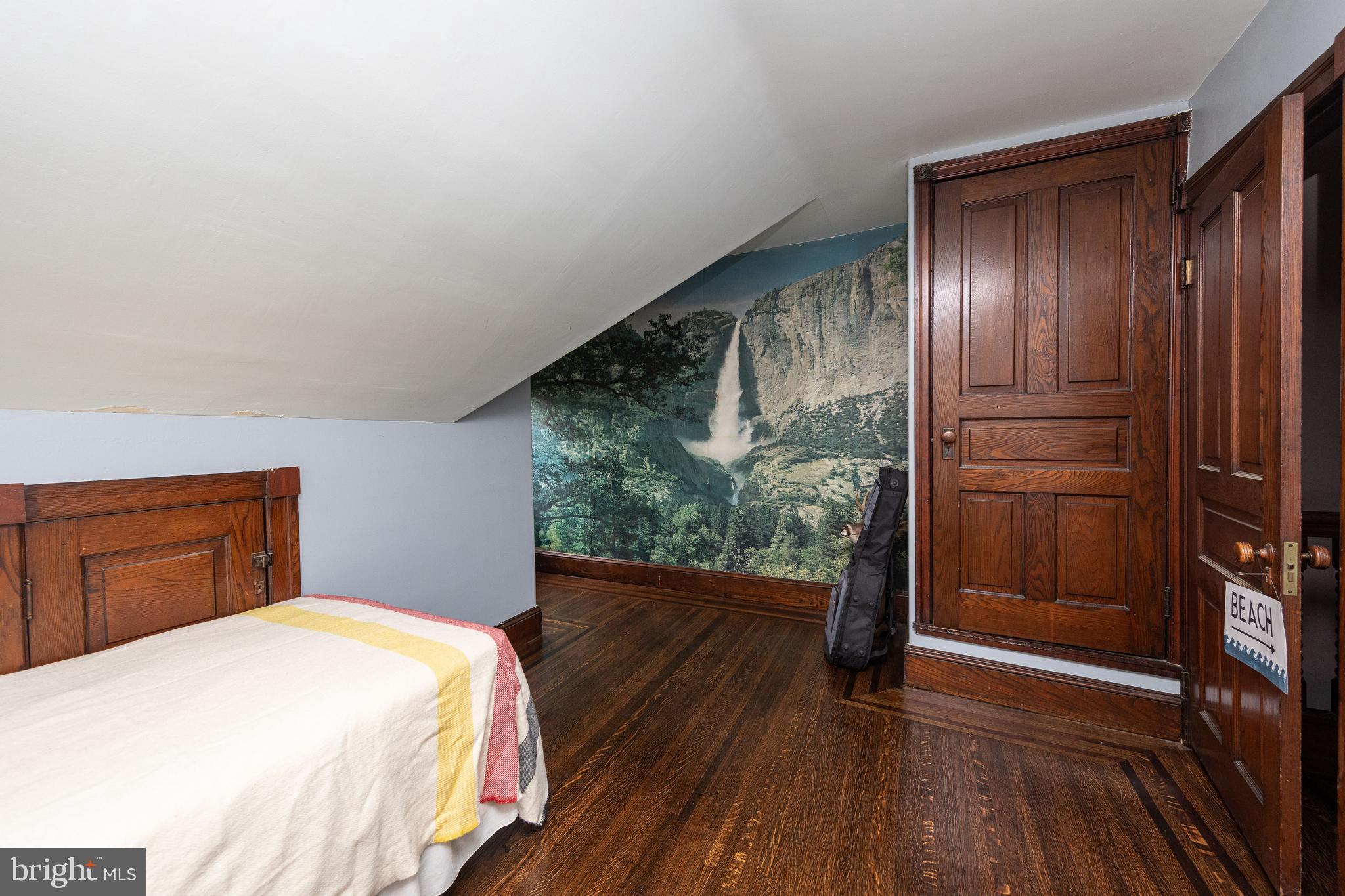 205 Rochelle Avenue Philadelphia, PA 19128 - Photo 28 of 32 Gallery Image 28