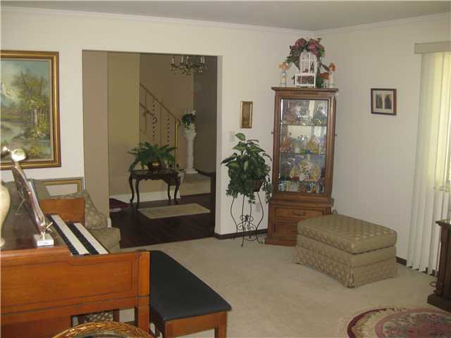 2121 Lane Road Columbus, OH 43220 - Photo 8 of 15 Gallery Image 8