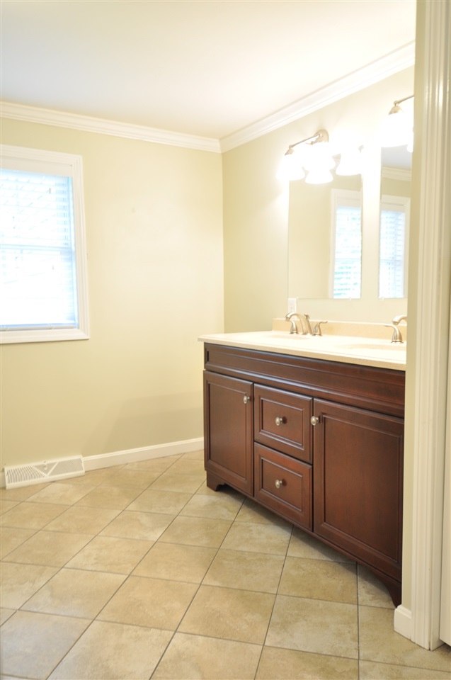 20 Nashua Road Windham, NH 03087 - Photo 22 of 30