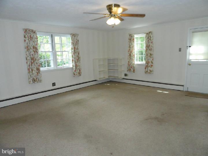 536 Upper Weadley Road Wayne, PA 19087 - Photo 8 of 13 Family Room