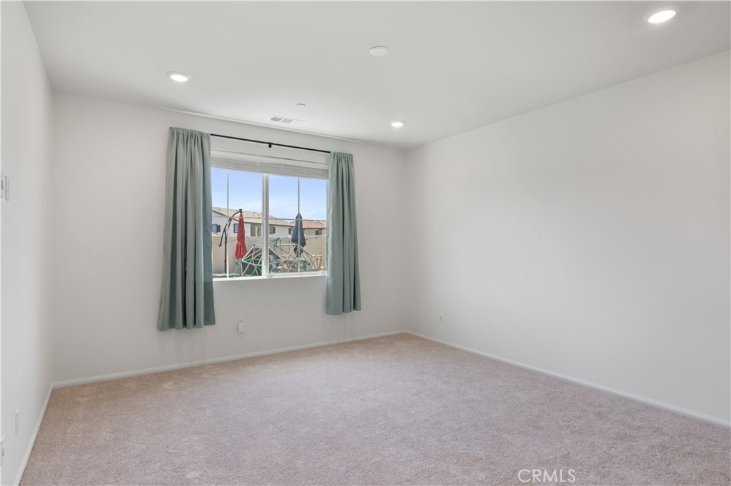 29773 Bridlegate Way Menifee, CA 92584 - Photo 19 of 57