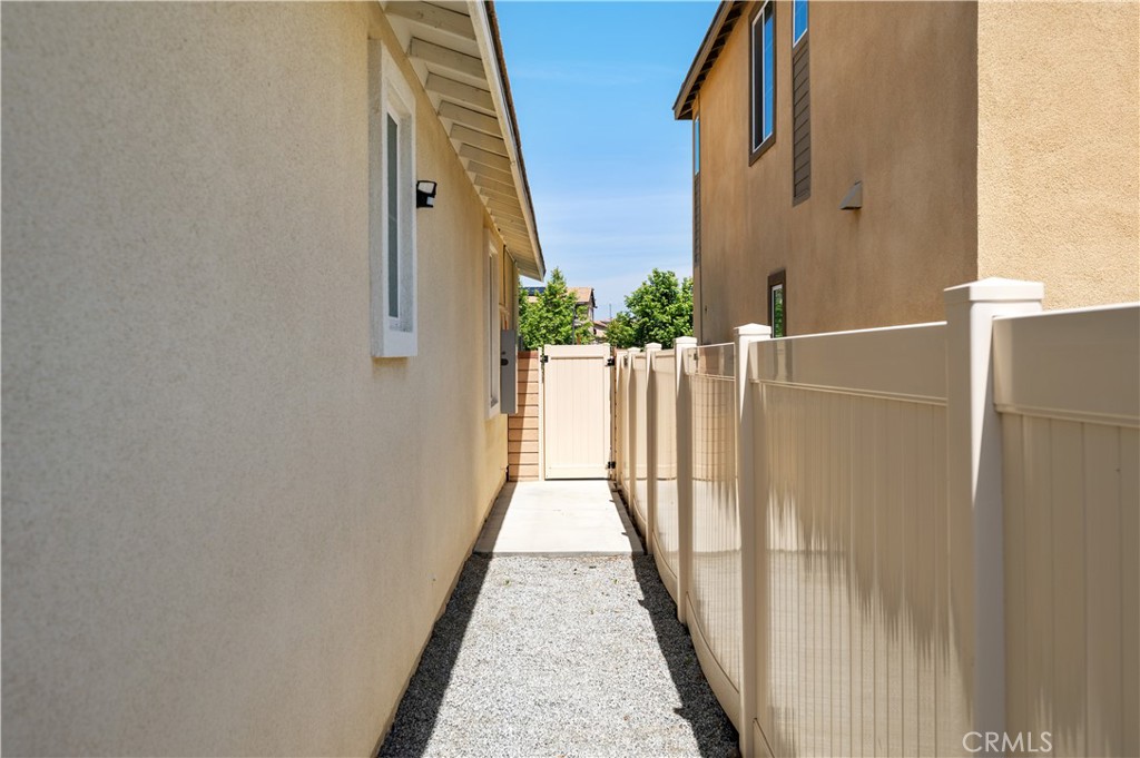 29773 Bridlegate Way Menifee, CA 92584 - Photo 35 of 57