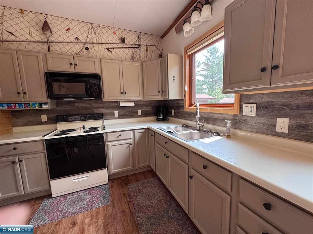 1899 Everett Road North Tower, MN 55790 - Photo 12 of 17 Gallery Image 12