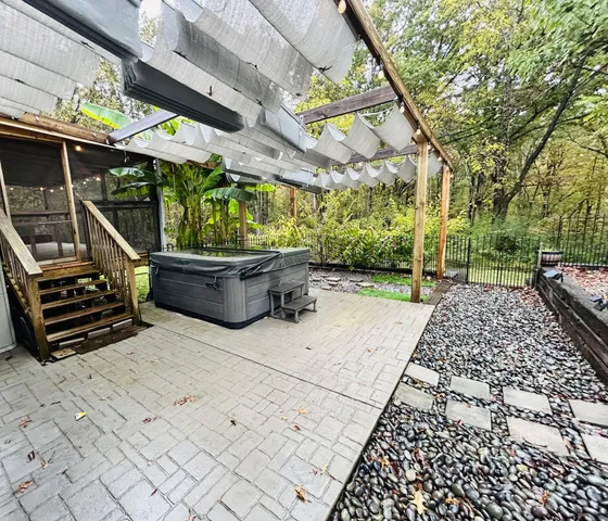 $450,000 | 10209 New Hope Road, Bon Aqua, TN 37025