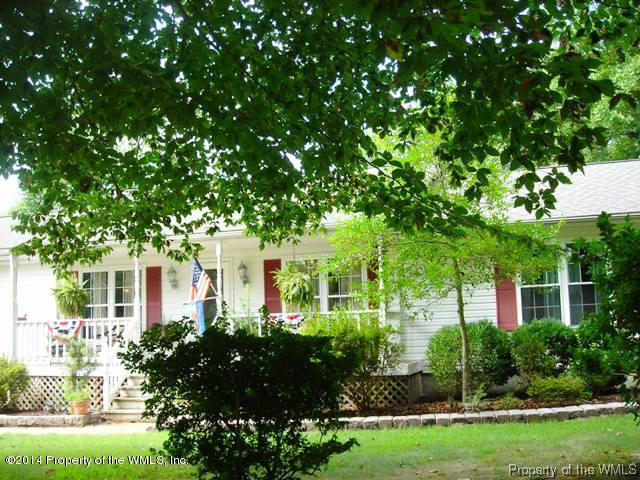 8989 Barnes Road Toano, VA 23168 - Photo 4 of 48 Gallery Image 4