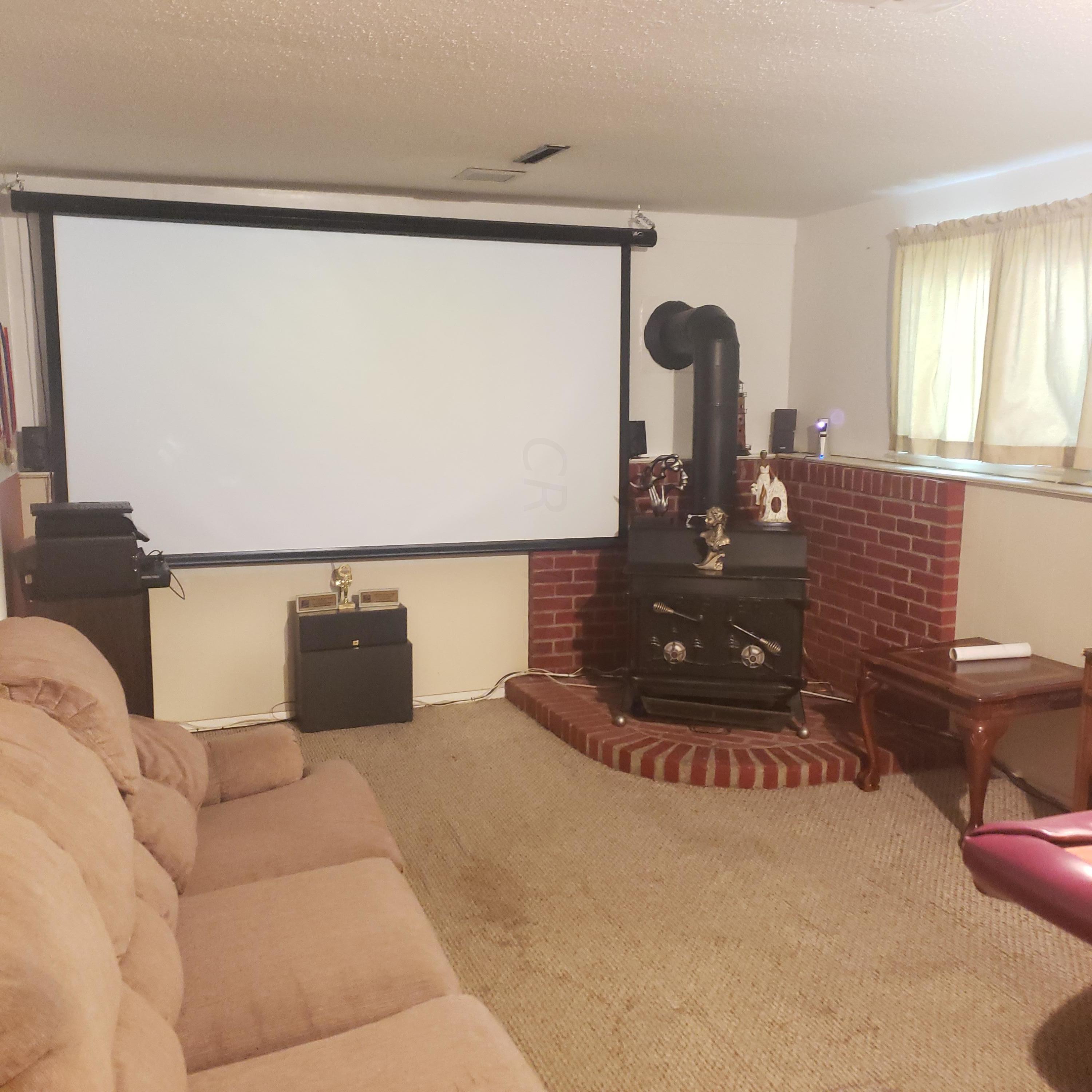 2554 Ilene Road Columbus, OH 43232 - Photo 4 of 10 Gallery Image 4