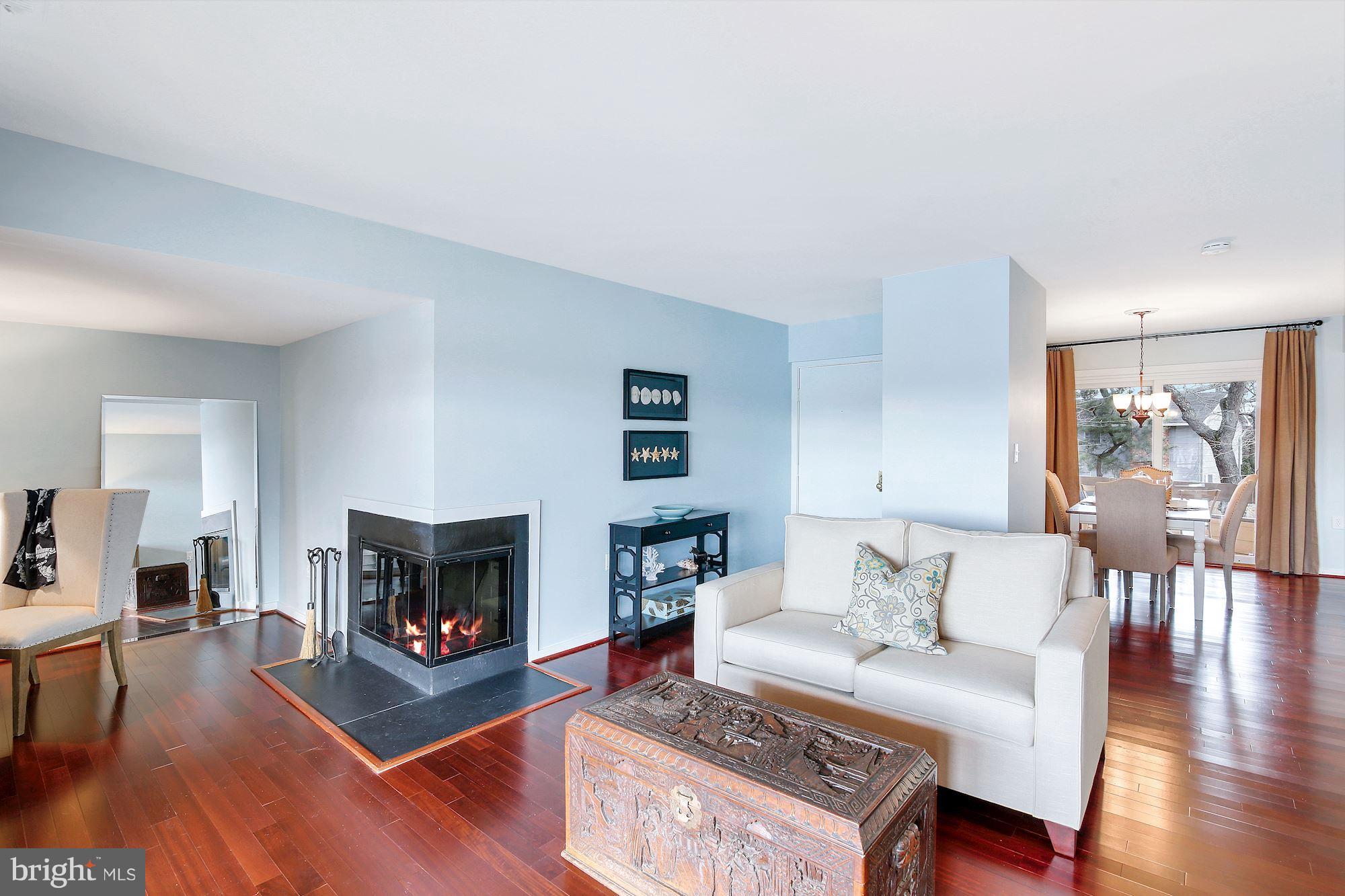 4 President Point Drive, Unit A2 Annapolis, MD 21403 - Photo 5 of 31 Open Concept Layout