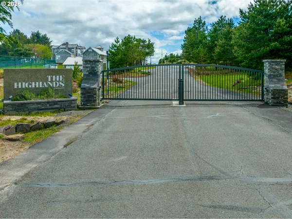 a view of a park with welcome board
