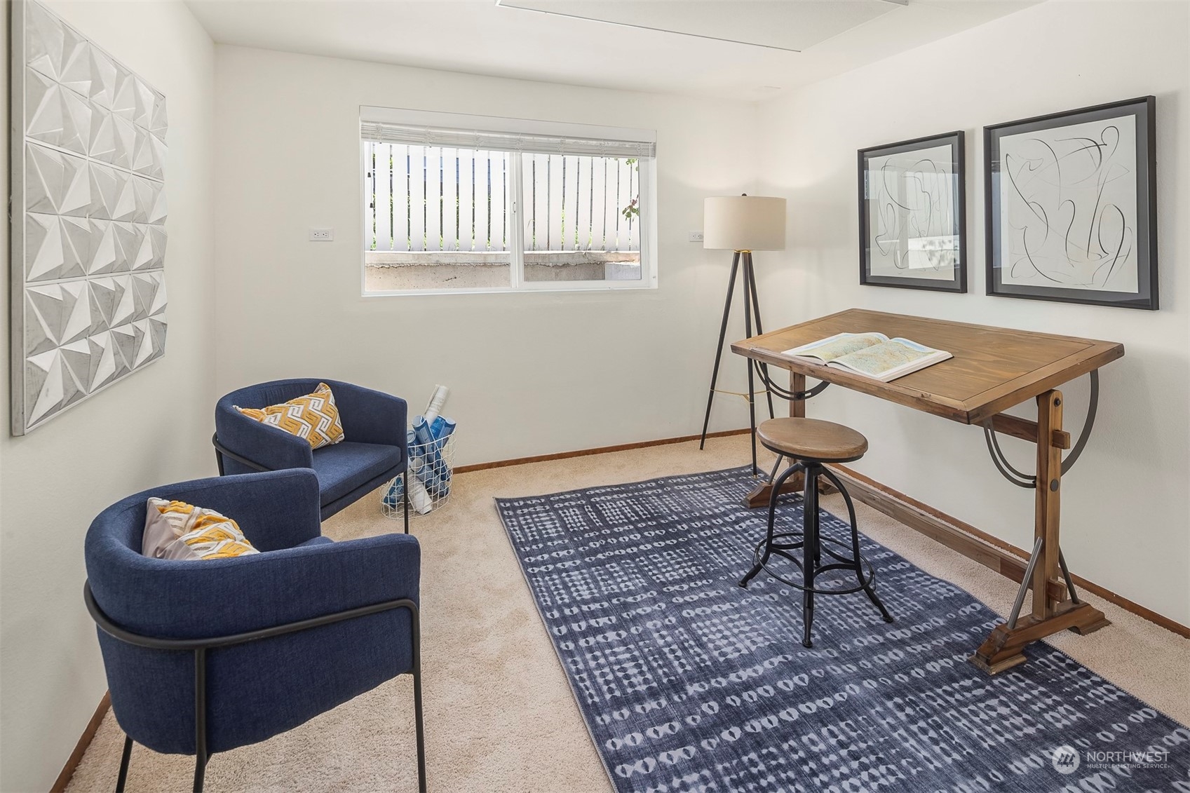 3226 60th Avenue Southwest Seattle, WA 98116 - Photo 20 of 34 a living room with furniture rug and window