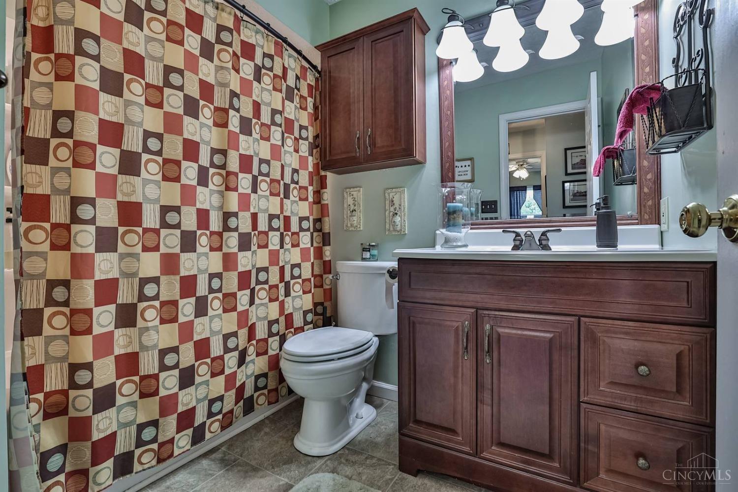 5765 Greentree Road Lebanon, OH 45036 - Photo 20 of 31 Gallery Image 20