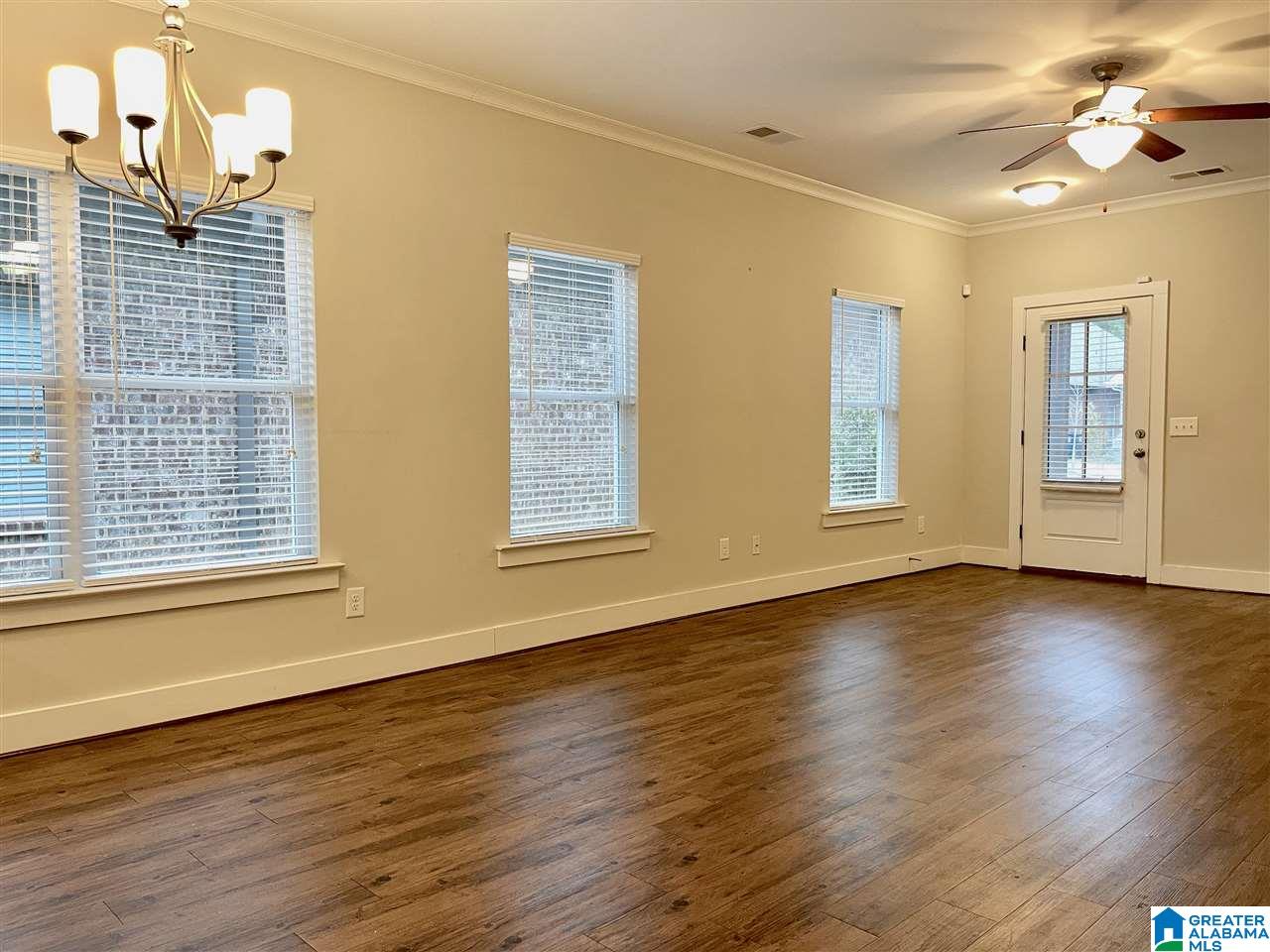 5536 Park Side Road Birmingham, AL 35244 - Photo 6 of 36