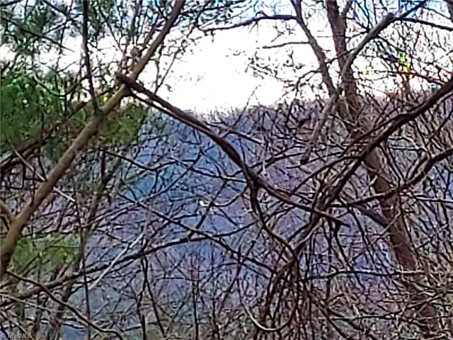 $63,400 | 5354 West Ridge Drive, Ferguson, NC 28624