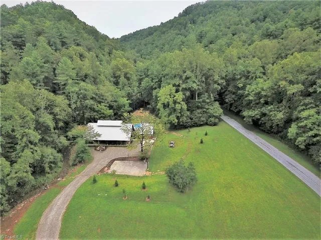 $63,400 | 5354 West Ridge Drive, Ferguson, NC 28624