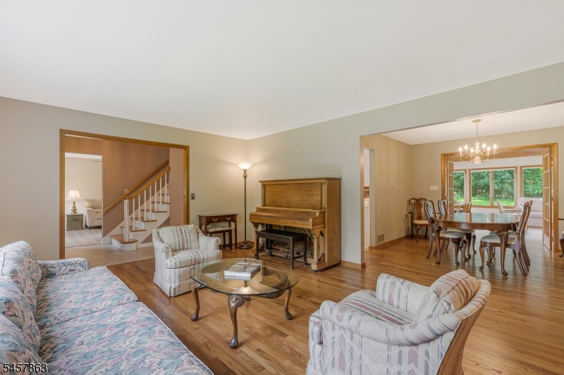258 Dutch Farm Road Bridgewater, NJ 08807 - Photo 9 of 38 Gallery Image 9