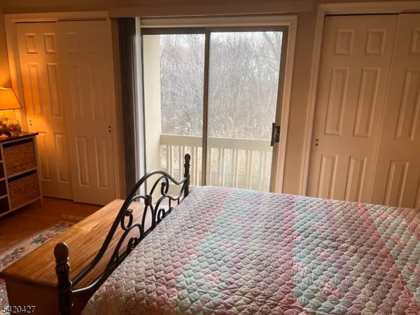 $415,000 | 6 Buchanon Court, West Orange, NJ 07052