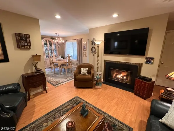 $415,000 | 6 Buchanon Court, West Orange, NJ 07052